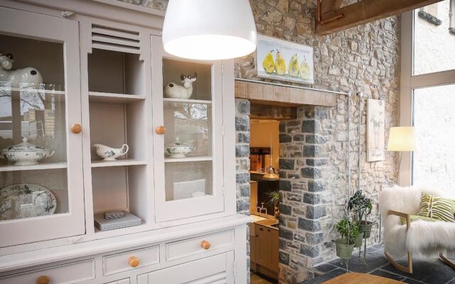 The Coach House at Gileston Manor