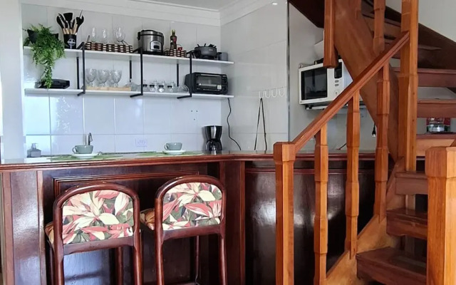 Duplex em Castelo Piscina e Lareira