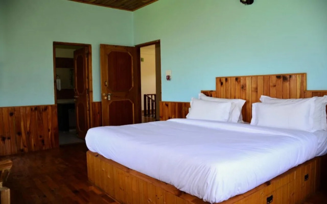 WoodyVu Mansari Cottage