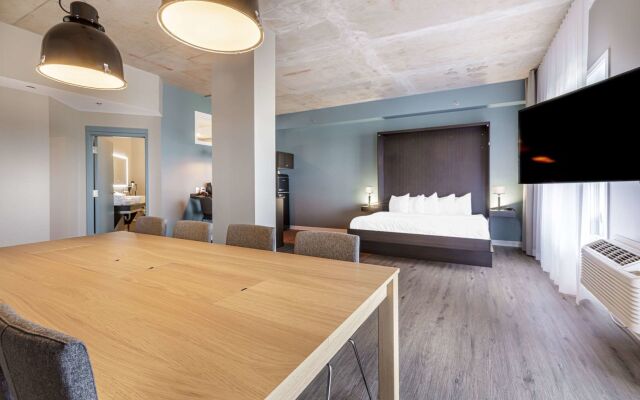 Quality Inn & Suites Victoriaville