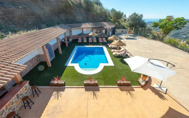 Villa La Coscoja by At Home Costa del Sol