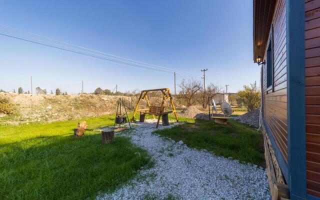 Cozy Bungalow Surrounded by Nature in Konyaalti