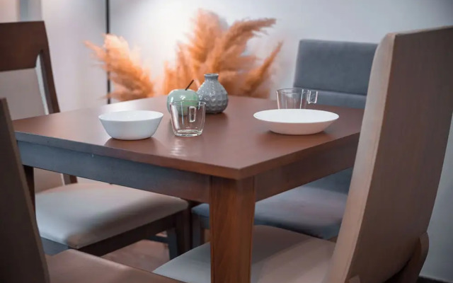 Grec Maison Piraeus by GrecCollection