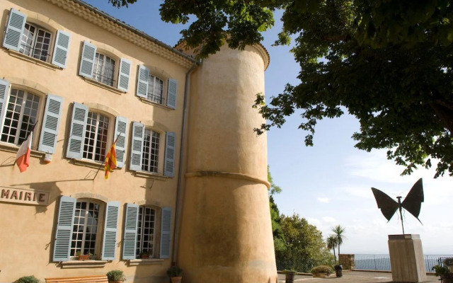 La Petite Auberge