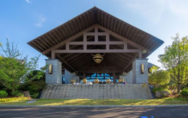 Mingjing International Hotel