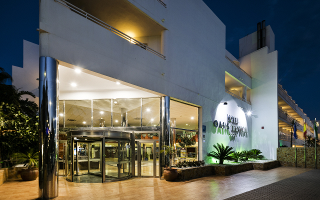 hotelImage