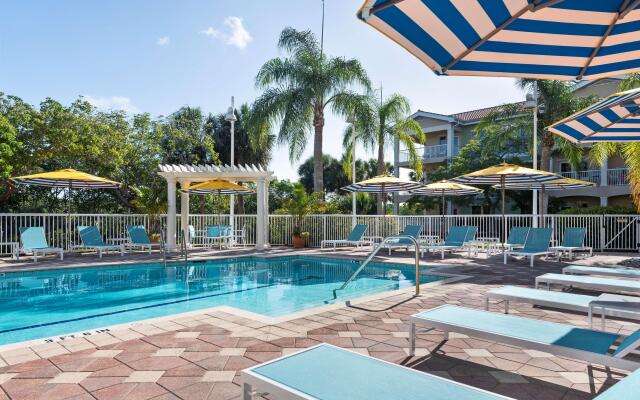 DoubleTree Suites by Hilton Naples