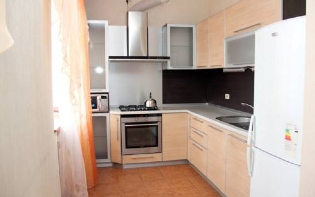 Lux35 Apartment Metallurgov 13A