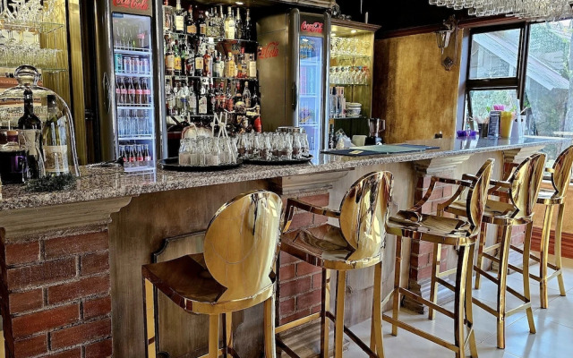 Maison de Leo Luxury Guesthouse