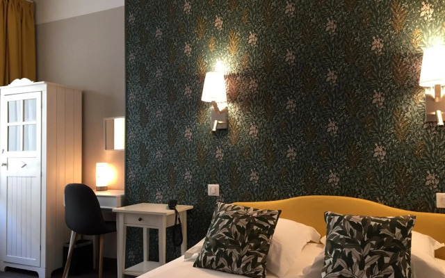 Inter-Hotel Les Ajoncs D'Or