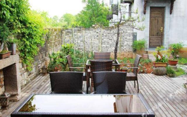 France Family Hostel