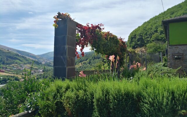 La Cabana'l Cachicán - Carrasquin