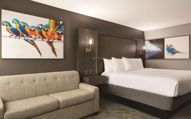 Radisson Hotel McAllen Airport