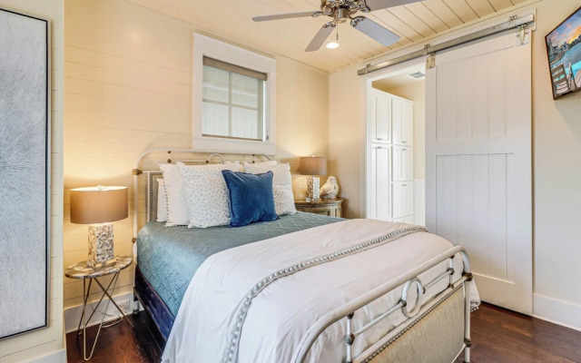 Seaside Shanty 125 SE