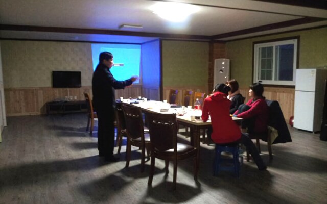 Chungju Wolak Dream Pension