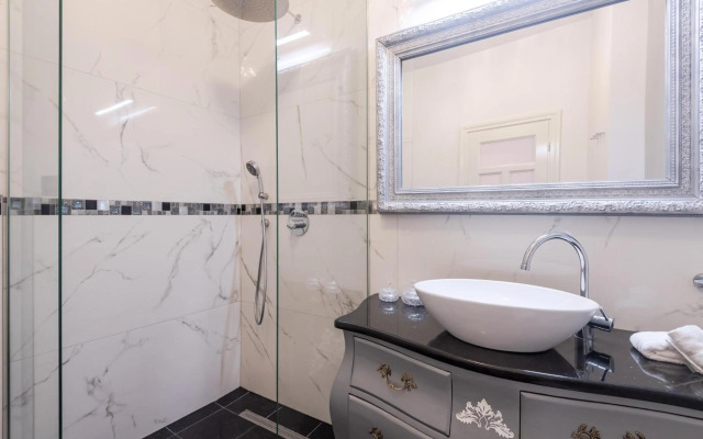 Royal apt. at Wenceslas Square