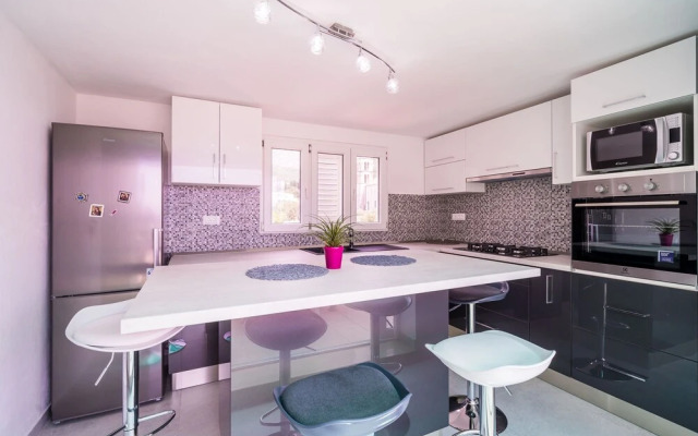 House Davor