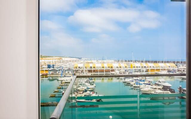 Rethink Living - Luxury Brighton Marina