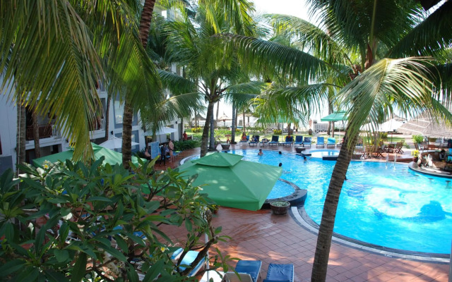 Canary Beach Resort