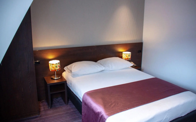 Hotel Luxer