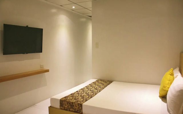 LuxeLite Suites Pasay