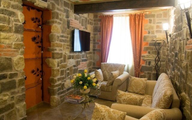 Al Castello di Monte Valenza