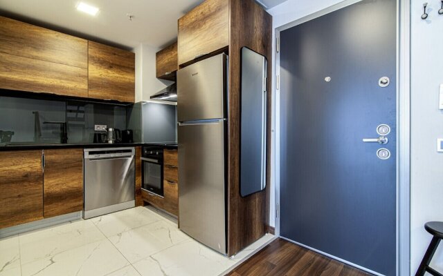 Sleek Residence Flat With Great Location in Sisli