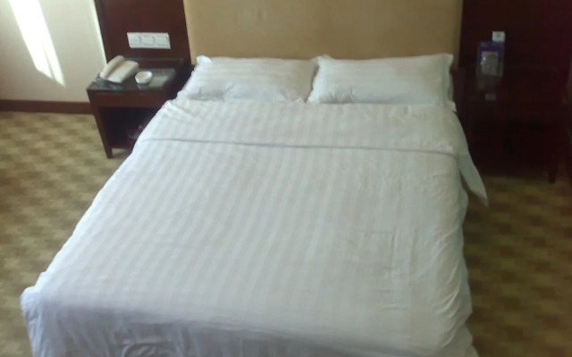 Oriental Pearl Hostel