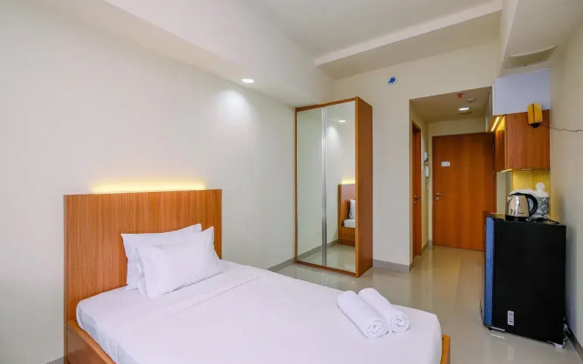 Comfy Studio At Evenciio Margonda Apartment