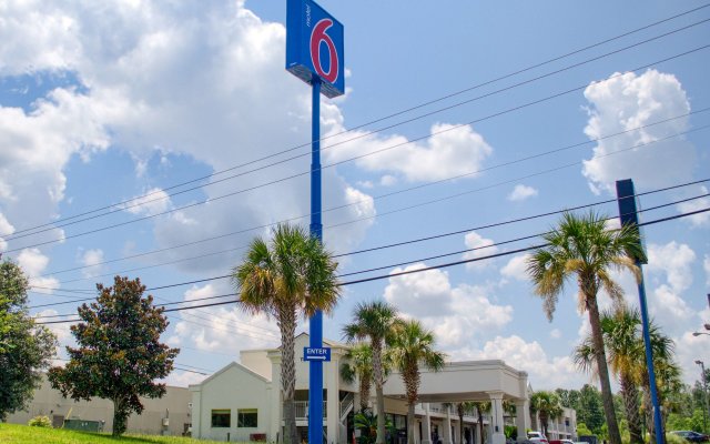 Motel 6 Saraland, AL