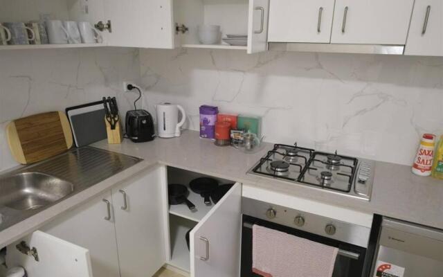 Sydney Burwood 5 Bed with 4 Bath FREE Netflix WIFI