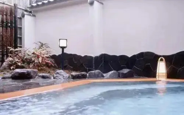 Kakeyu Onsen Kanoya Ryokan – Pool – Ueda