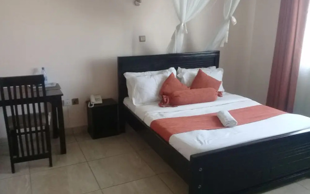 Hotel Wagon Wheel