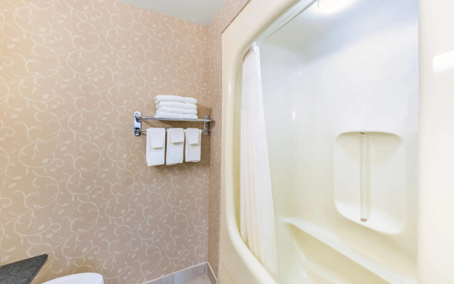 Rodeway Inn Festival