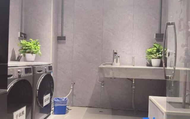 Home Inn ·Neo (Guangzhou Tianhe Junjing Garden Store)