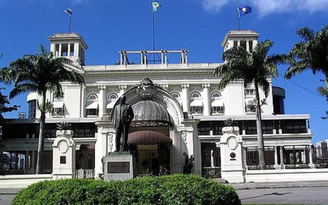 Quarto/Suite na Gavea