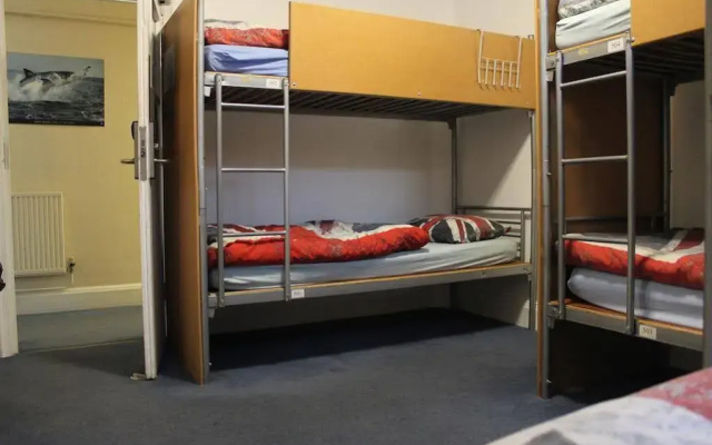 Central Backpackers