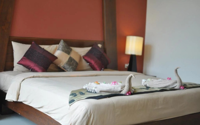 Lanta Gardenhill Resort