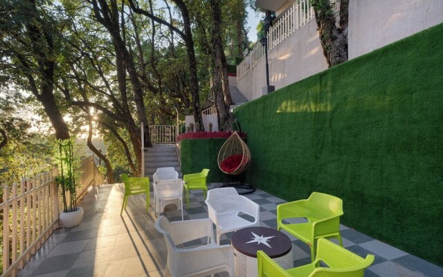 The Pine Retreat - Mall Road Dalhousie