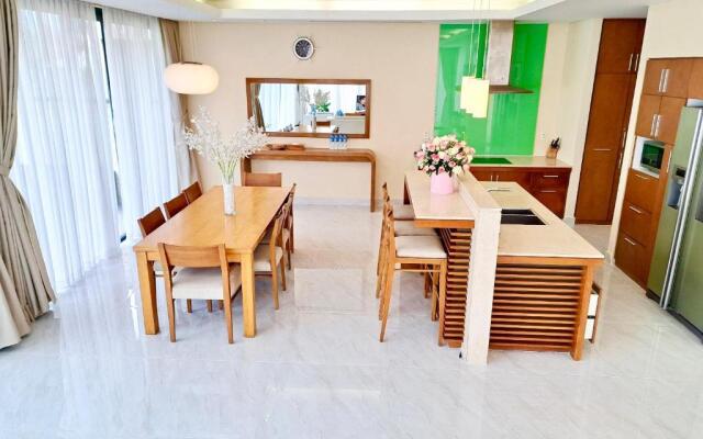 Wonderful Danatrip Beach Villas