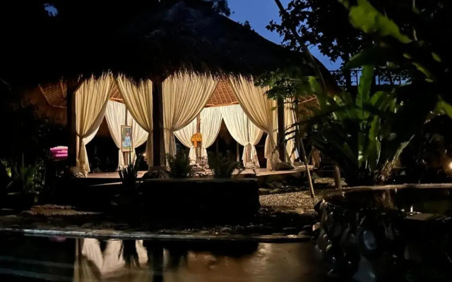 Omunity Bali