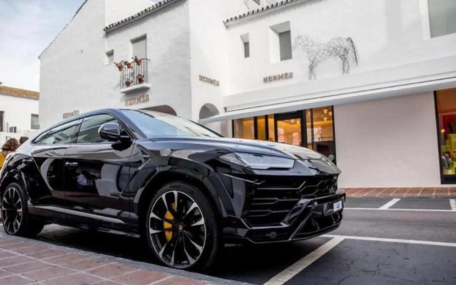 Stylish 5-Bdrs Duplex/Penthouse - Heart Of P.Banus