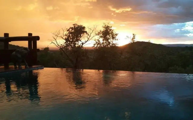 Mafuta Lodge