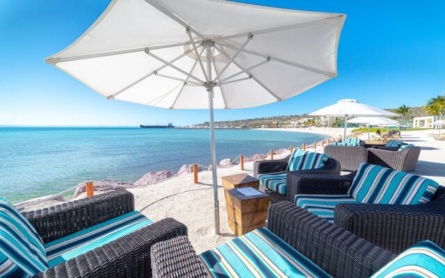 Puerta Cortés Residences by Lumina