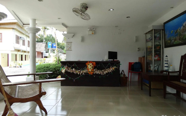 Whites and Greens Beach Resort
