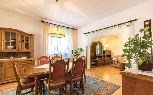 Amazing Home in Sisan With Wifi and 3 Bedrooms