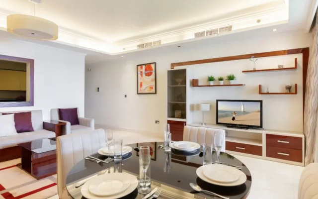 Grandeur Residences