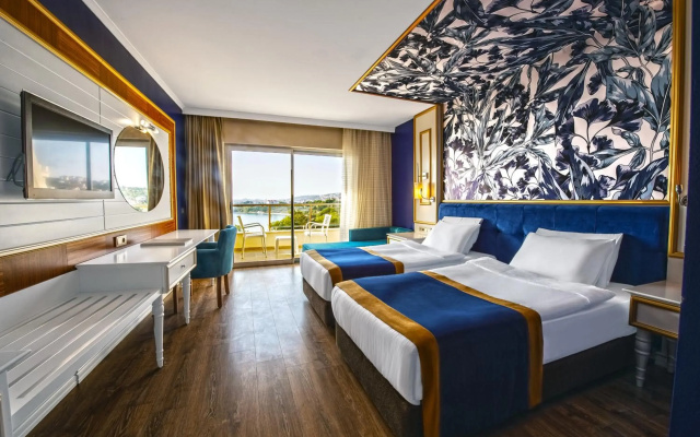 Utopia Beach Club