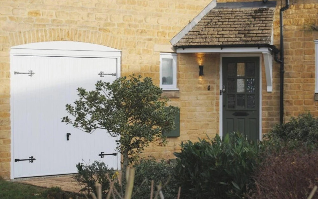 Beautiful 5-bed House in Stow-on-the-wold