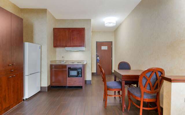 Comfort Suites Southfield/Detroit